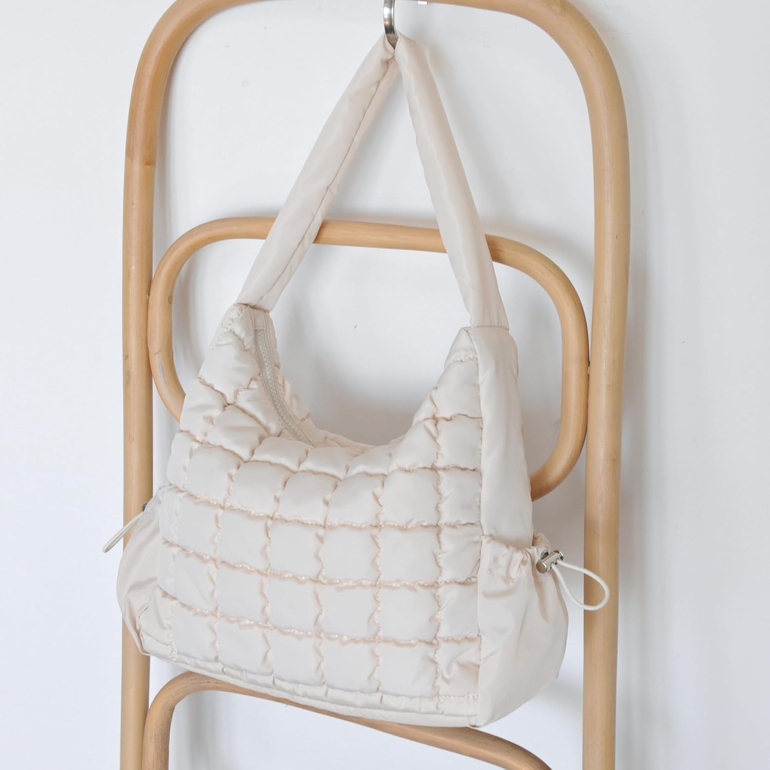 image:imagePuffer Quilted Shoulder Bag for Women Hobo Handbag Lightweight PurseBeige