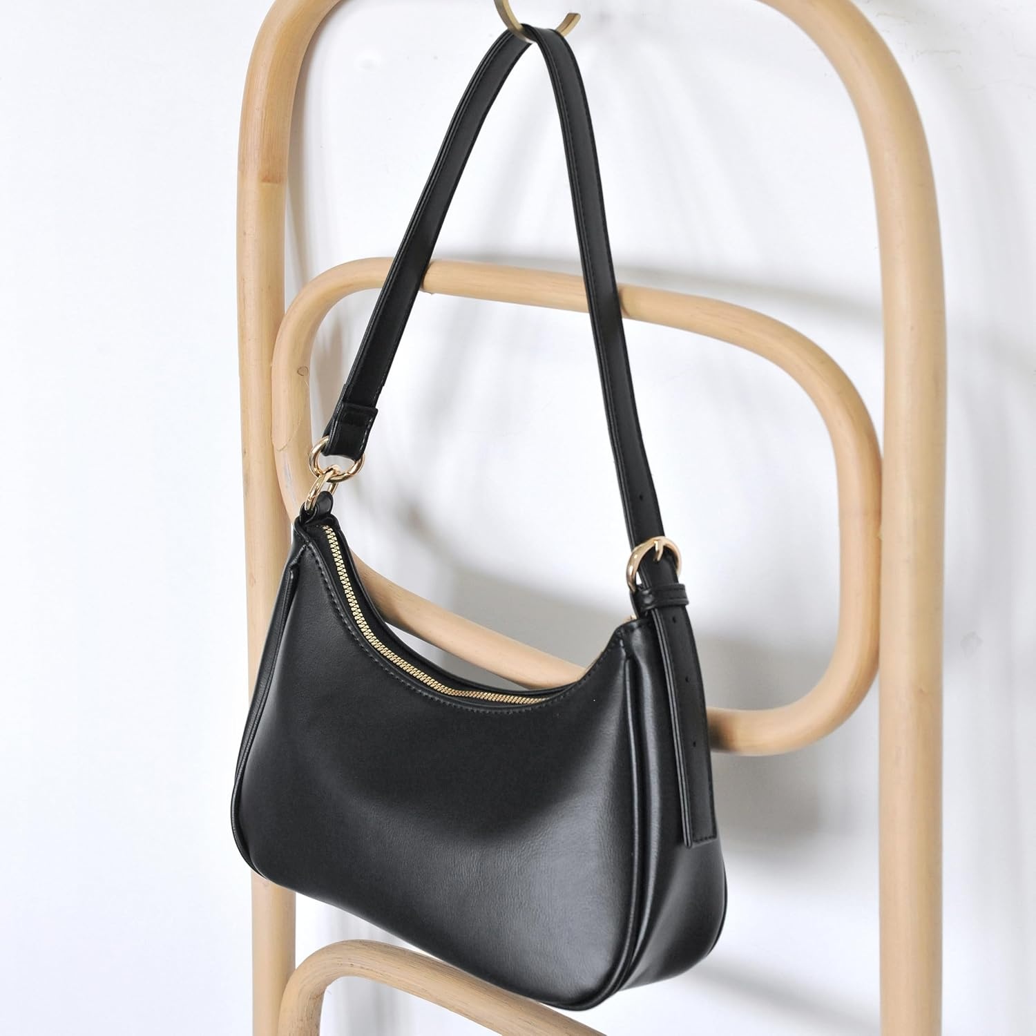 image:imageWomens Crescent Shoulder Bag Vegan Leather Chain Cross body bag Convertible Handbag Vegan Leather Chain ConvertibleBlack